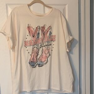 3X Nashville TN Cream T-shirt